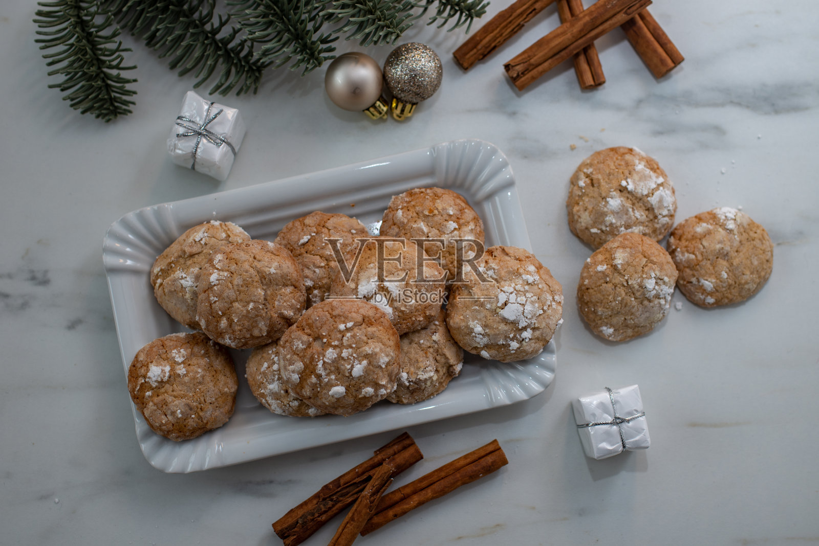 姜饼皱纹饼干照片摄影图片