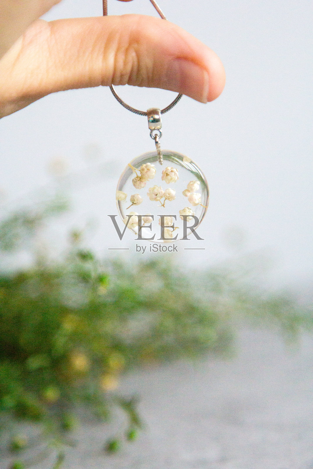 真花环氧树脂，珠宝照片摄影图片