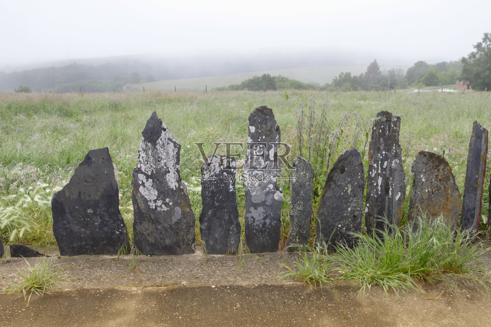 齿石围栏照片摄影图片