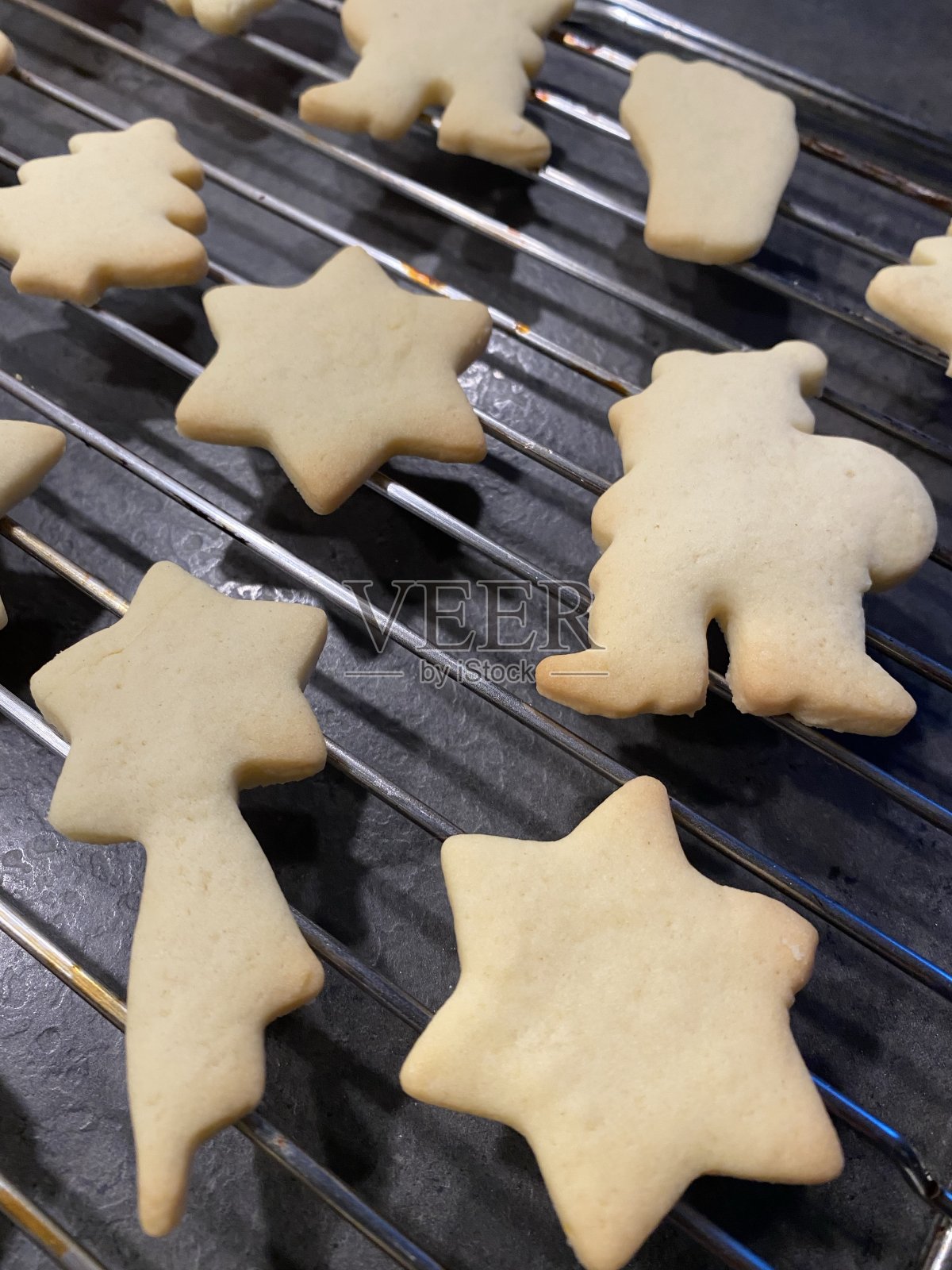 为圣诞节烤饼干照片摄影图片