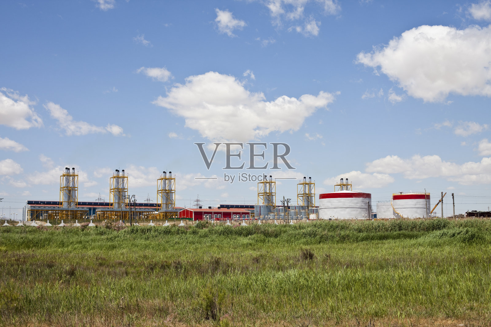 晴天的工厂外照片摄影图片