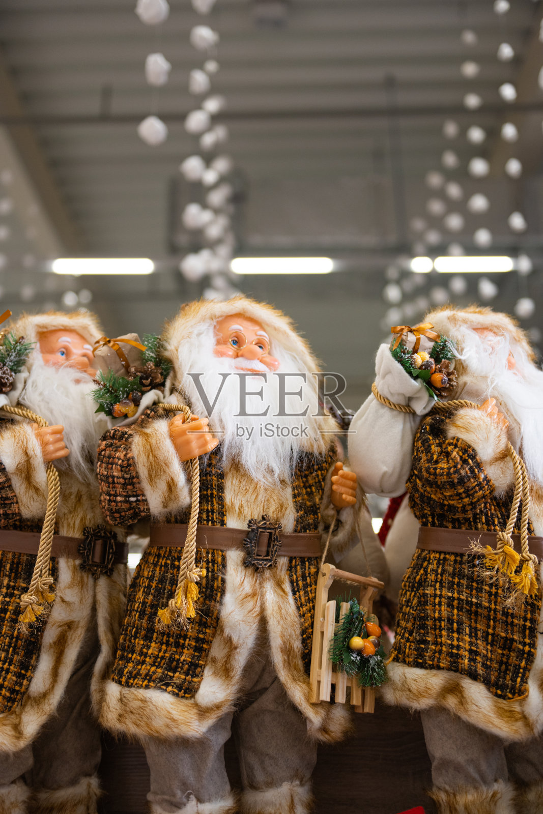 商店里有圣诞老人的圣诞玩具照片摄影图片