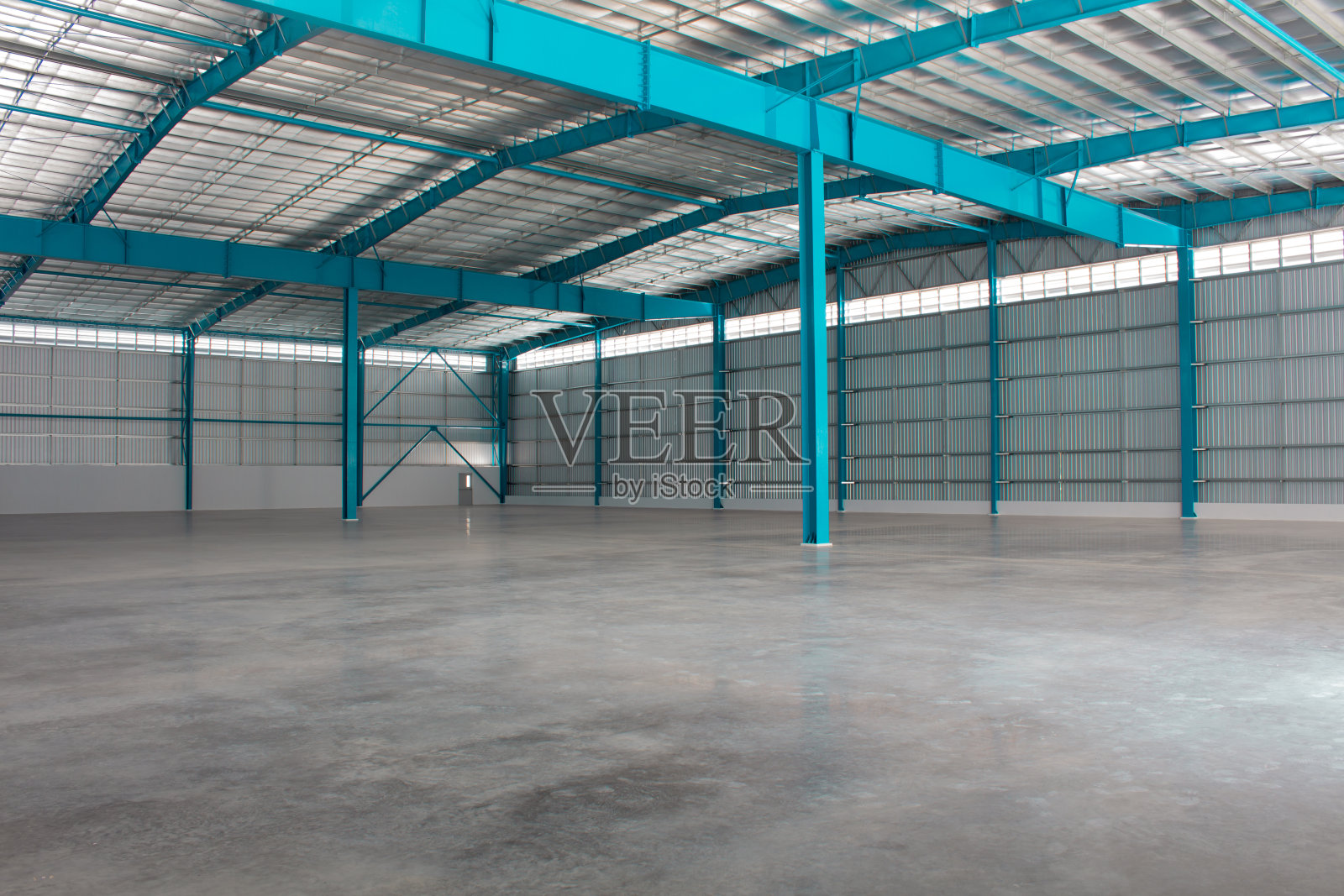 空荡荡的厂房仓库现代化的内部巨大照片摄影图片