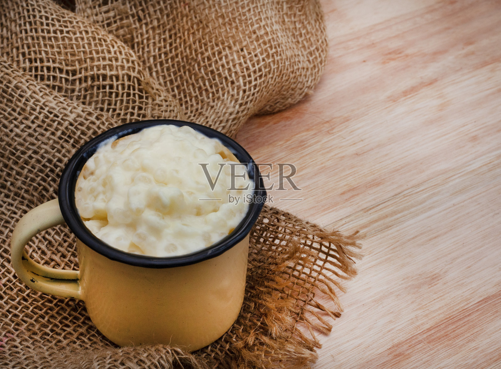 木薯粉或西米布丁照片摄影图片