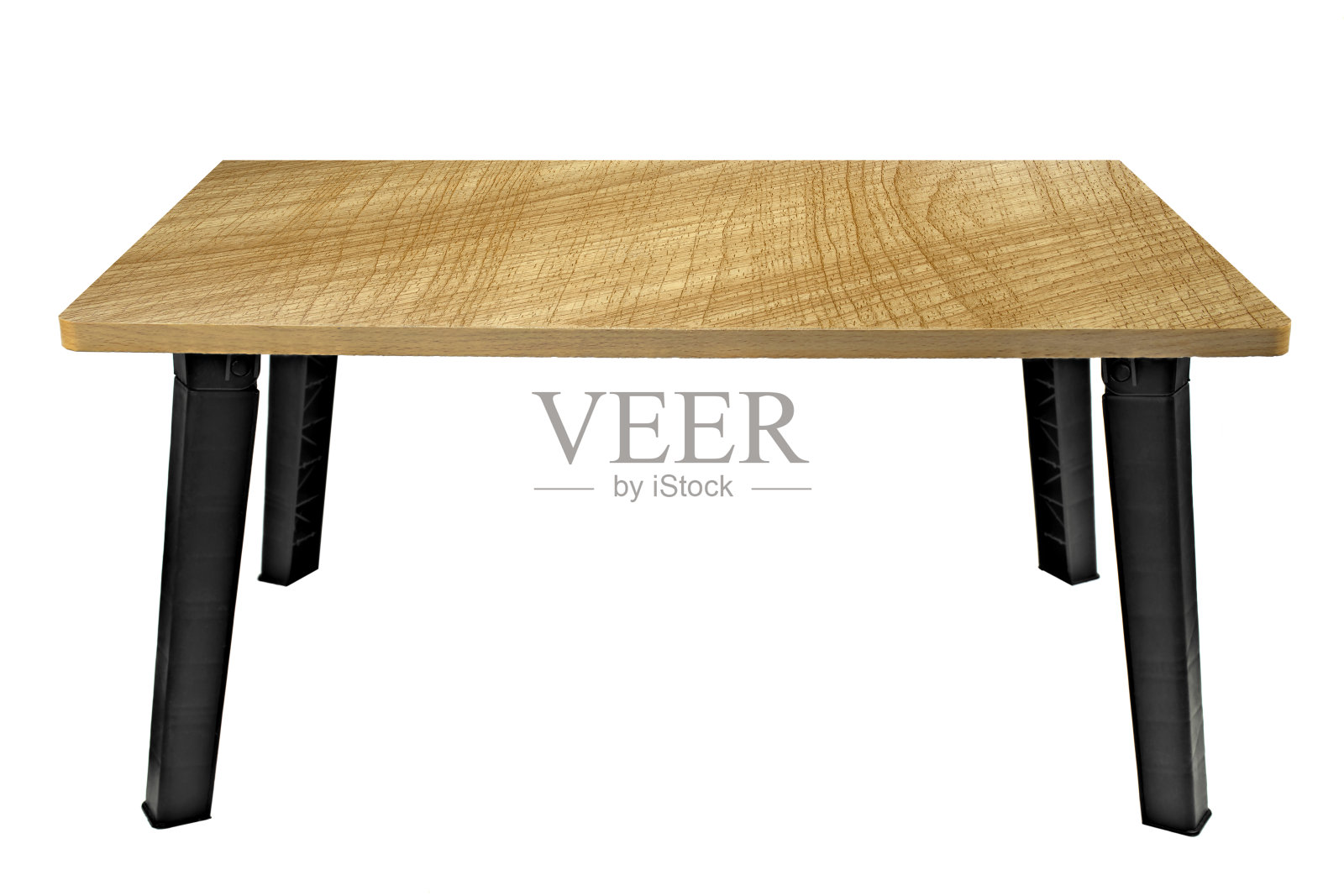 木制桌子孤立在白色背景。照片摄影图片