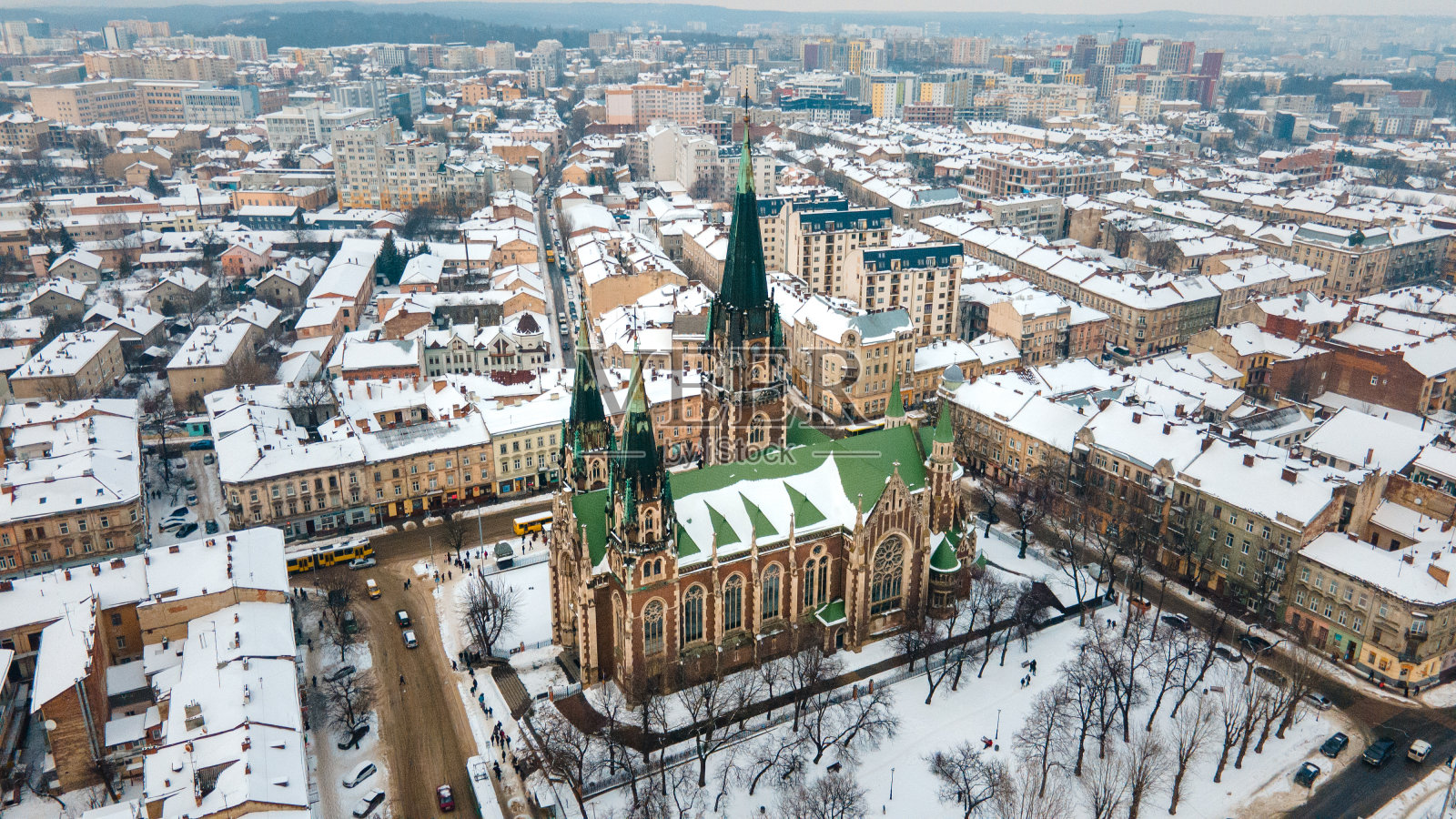 利沃夫市Elzhbeta教堂鸟瞰图照片摄影图片