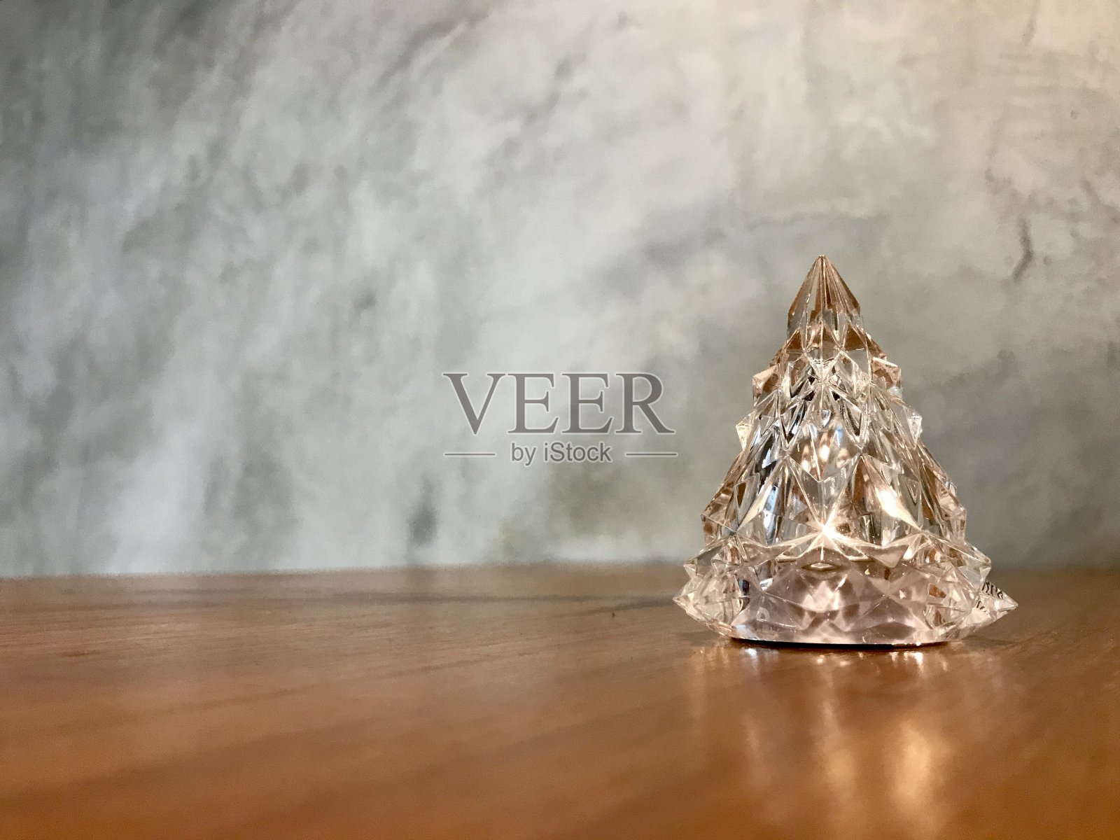 圣诞树玻璃灯照片摄影图片