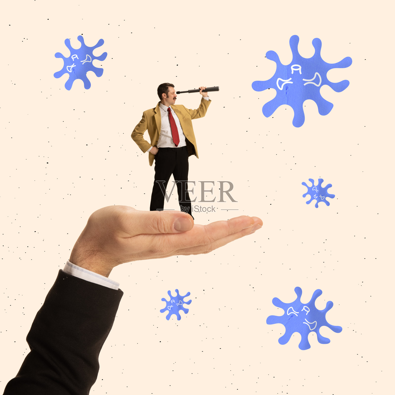 当代艺术拼贴。商人站在大手上，看着被许多冠状病毒细胞包围的望远镜照片摄影图片
