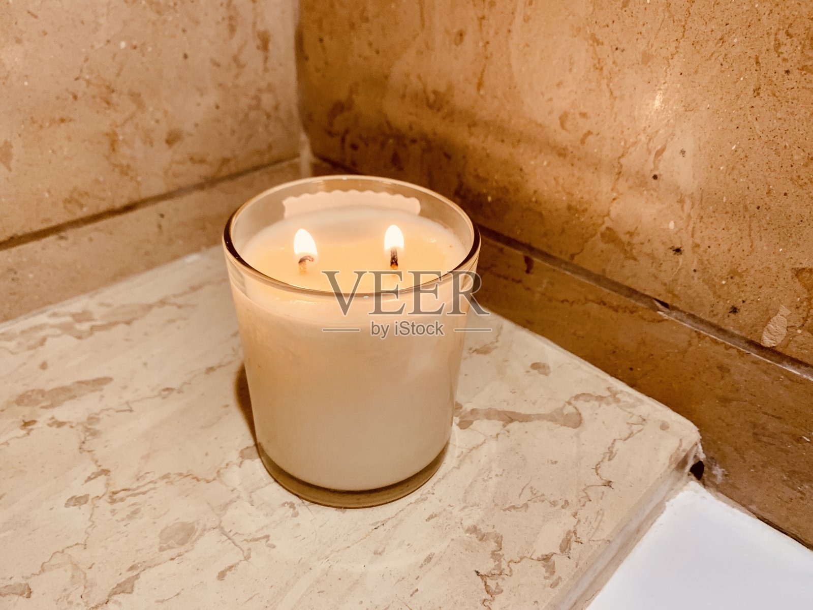 蜡烛照明照片摄影图片