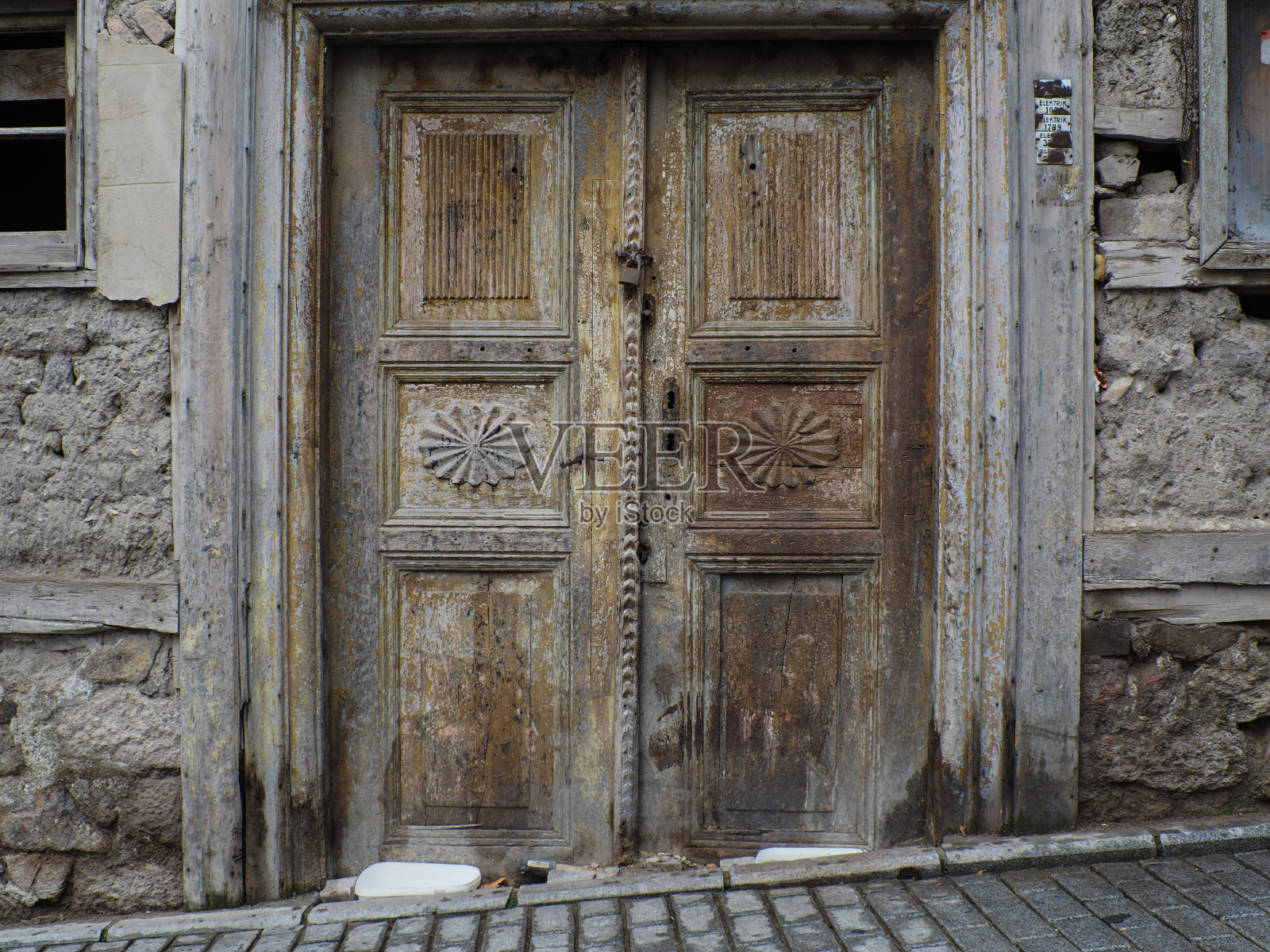 老安卡拉城堡周围的老安卡拉房屋。从城堡俯瞰城市全景照片摄影图片
