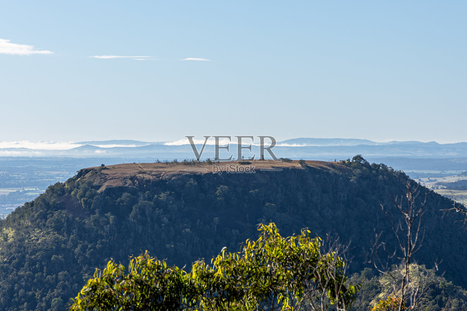 桌面山照片摄影图片