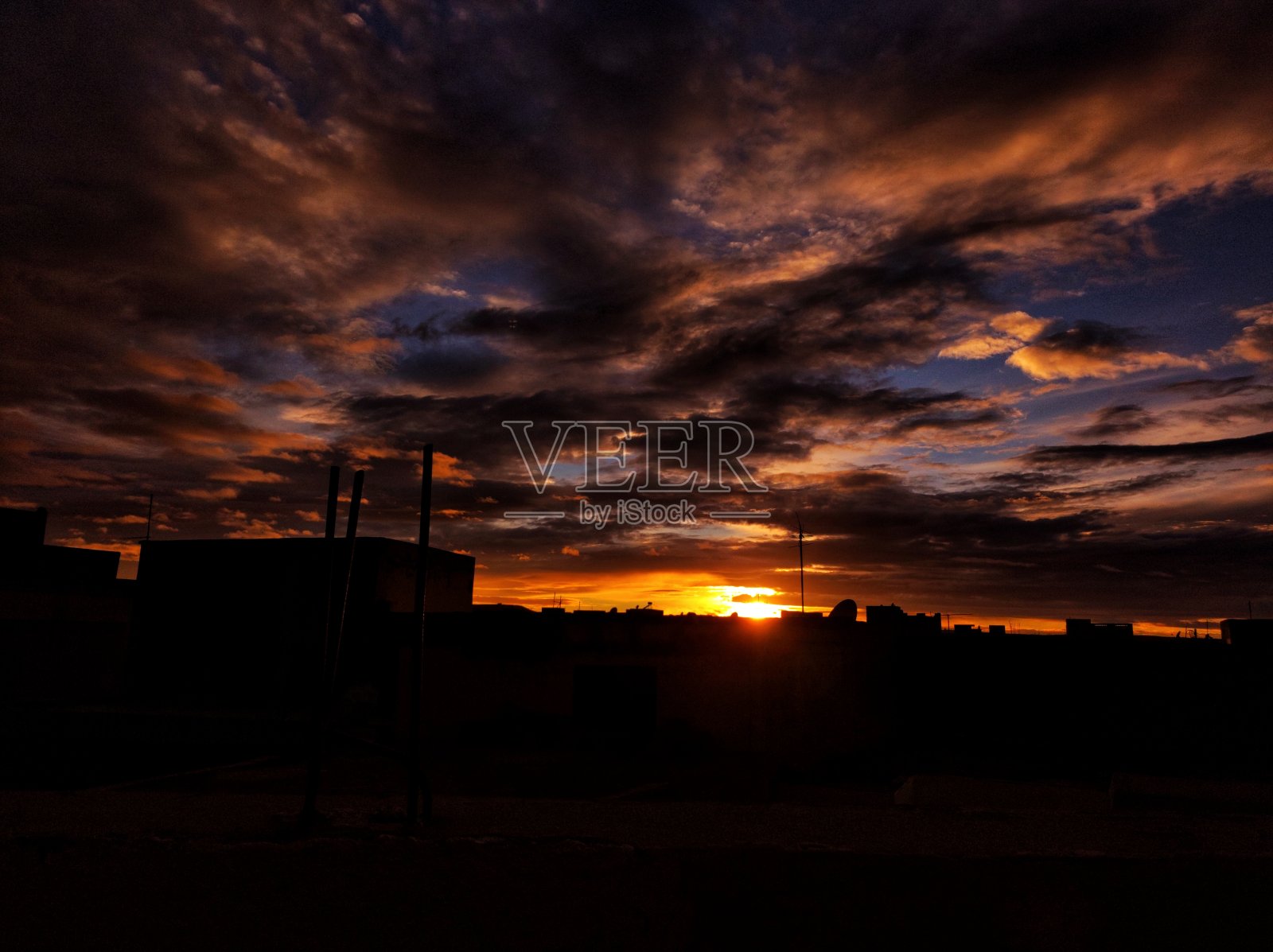 丰富多彩的日落照片摄影图片