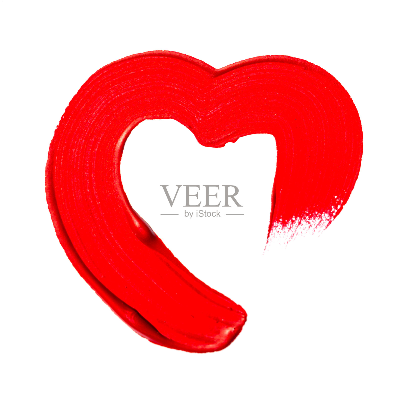 心形由红色颜料和刷子制成照片摄影图片