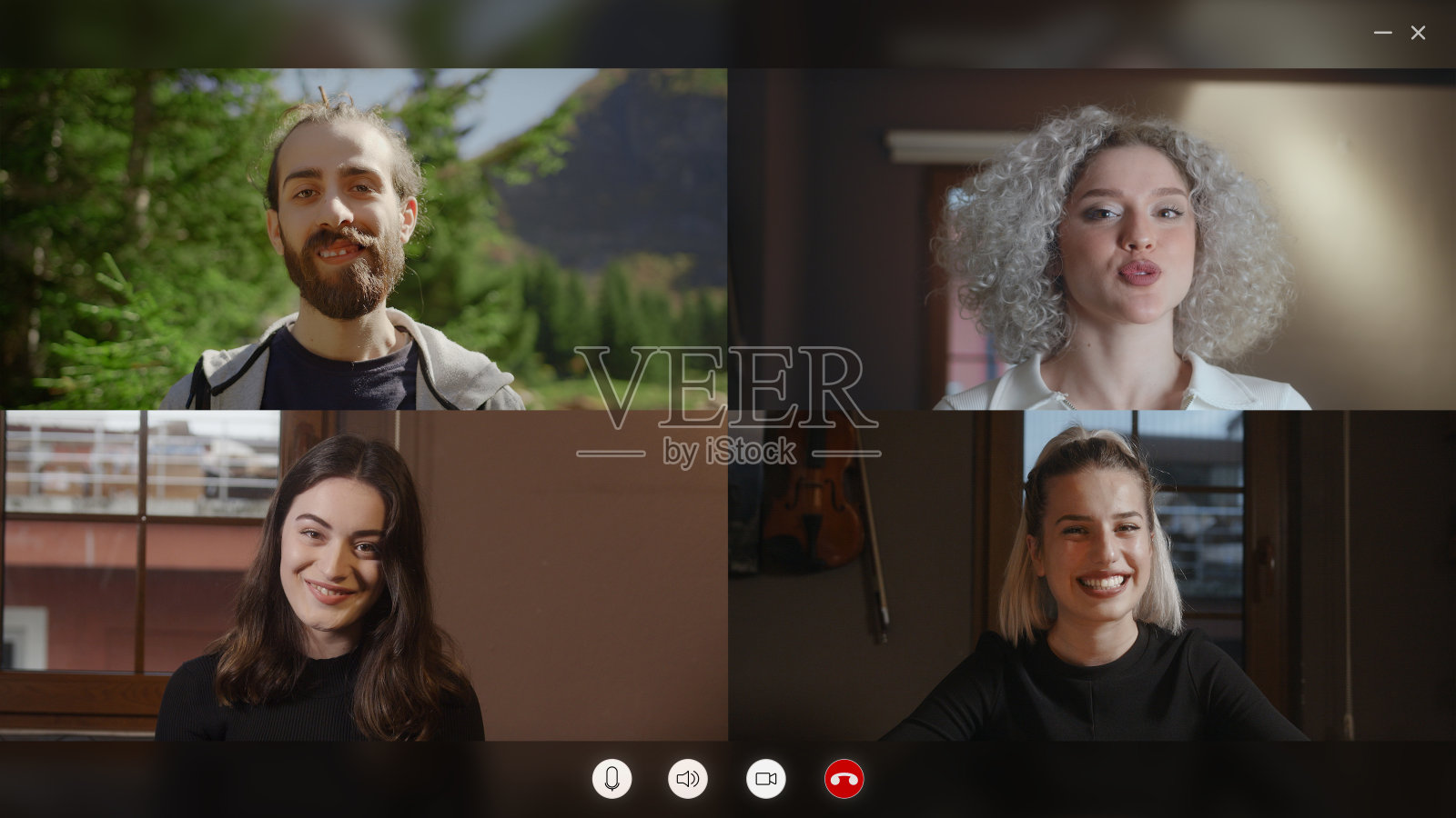 群视频通话。商务、朋友、教育聊天会议概念。视频通话软件接口照片摄影图片