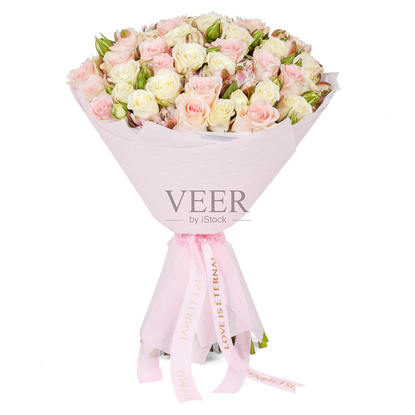 白色背景，淡纸制圆锥形玫瑰花束照片摄影图片