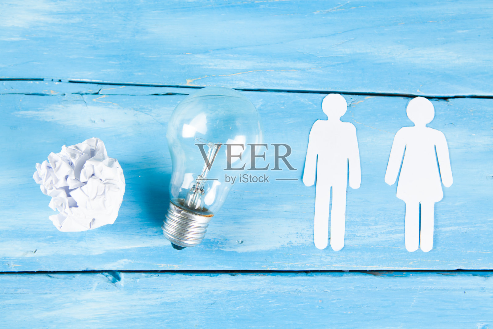 灯泡和人们的图标。概念人们的共同想法照片摄影图片