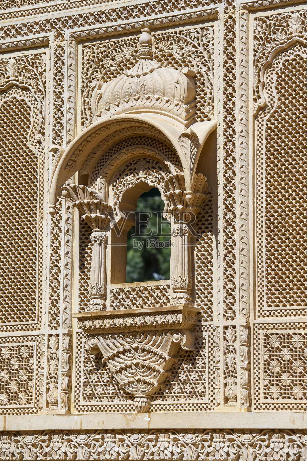 印度Jaisalmer堡宫殿墙上的印度装饰照片摄影图片
