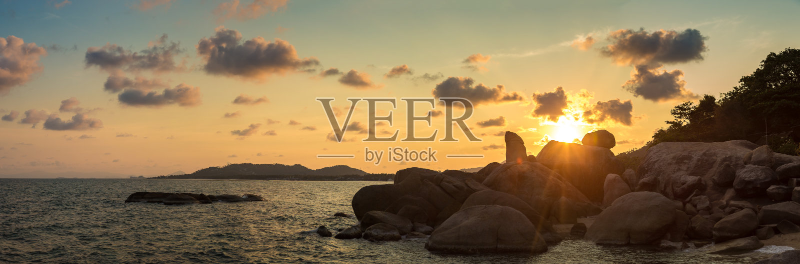 在苏梅岛的船上照片摄影图片