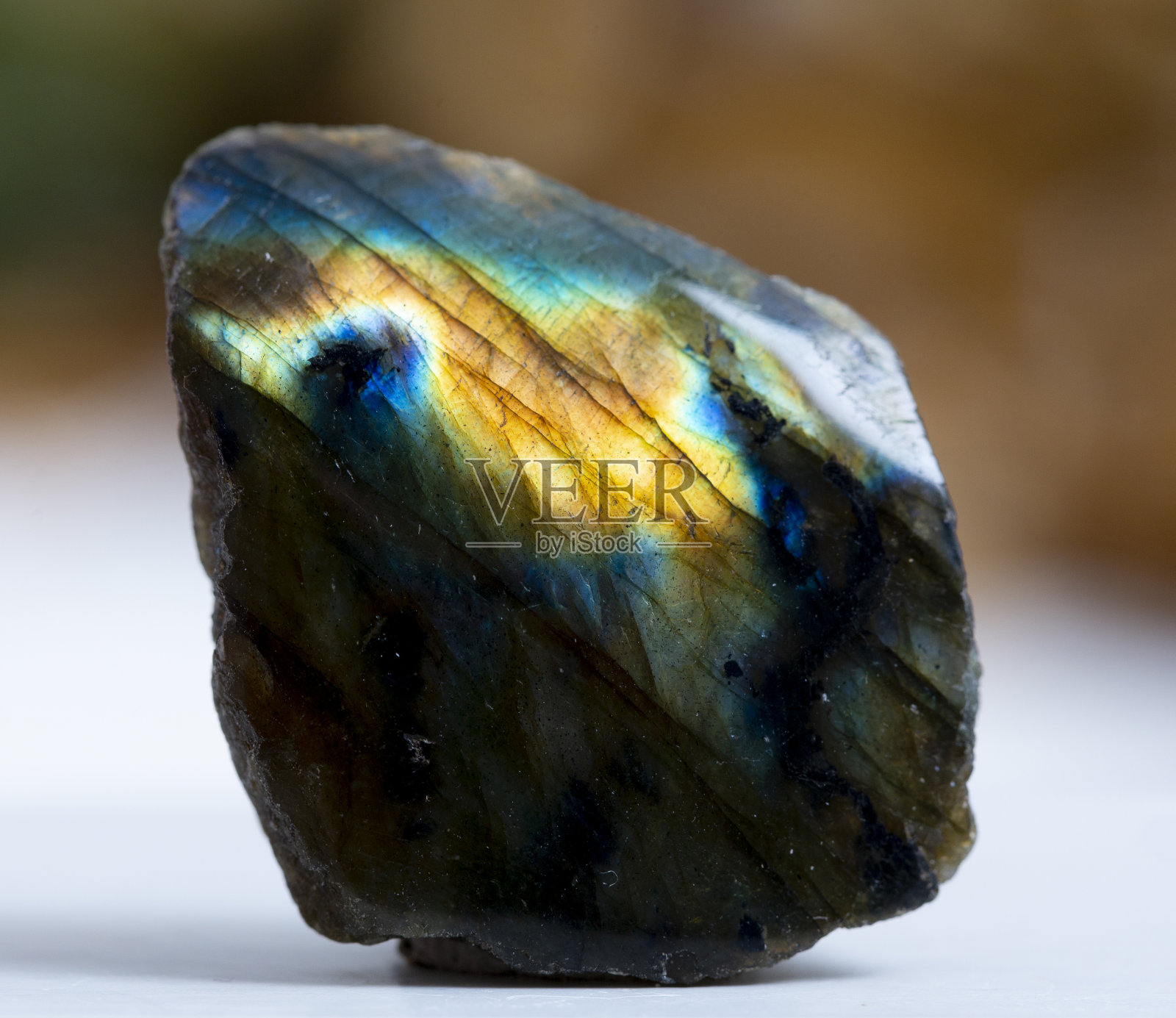 拉布拉多岩矿物标本岩岩石地质宝石晶体照片摄影图片