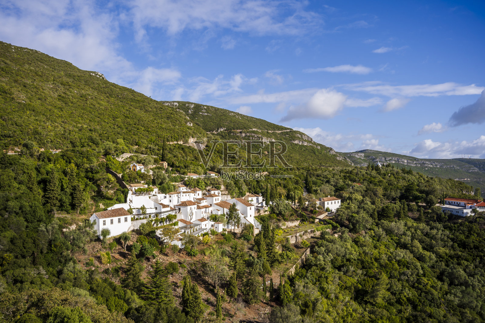 葡萄牙塞图巴尔自然公园ArrÃ ' a圣母修道院照片摄影图片