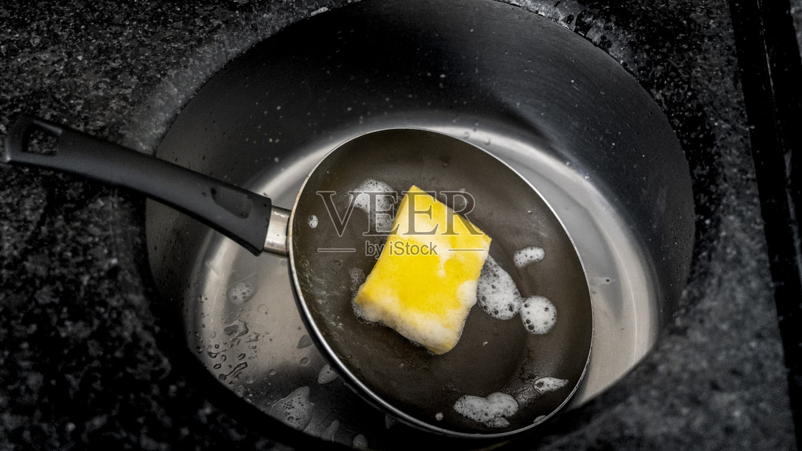 脏锅照片摄影图片