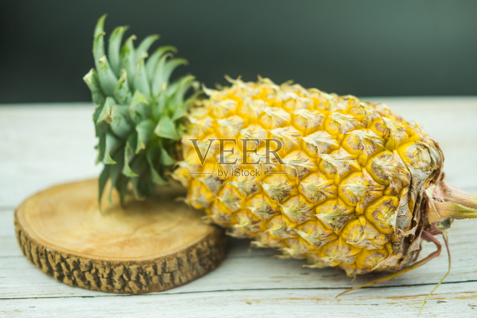 关闭新鲜的菠萝照片摄影图片