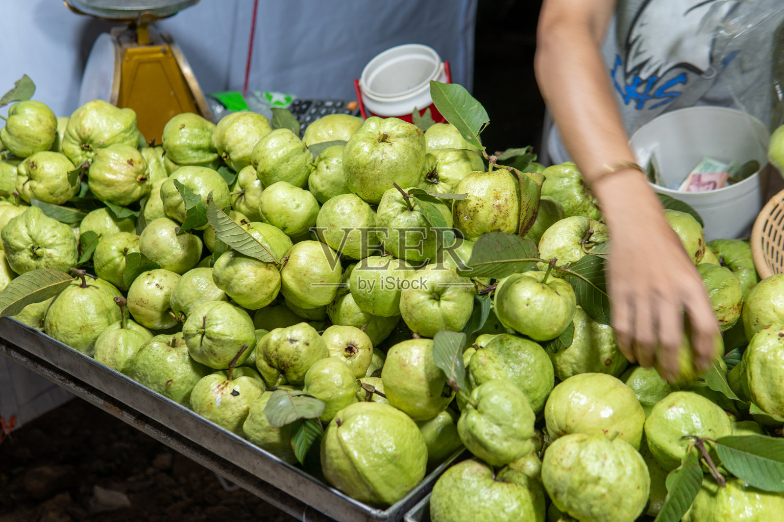 绿番石榴在泰国出售照片摄影图片