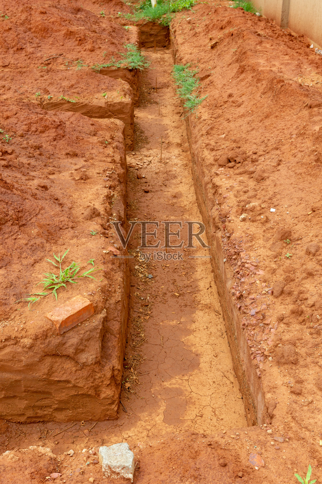 单一的基坑照片摄影图片