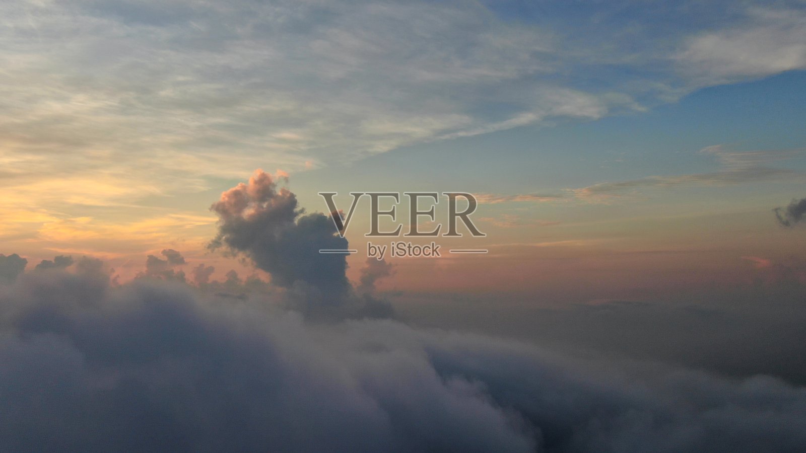 早晨云照片摄影图片