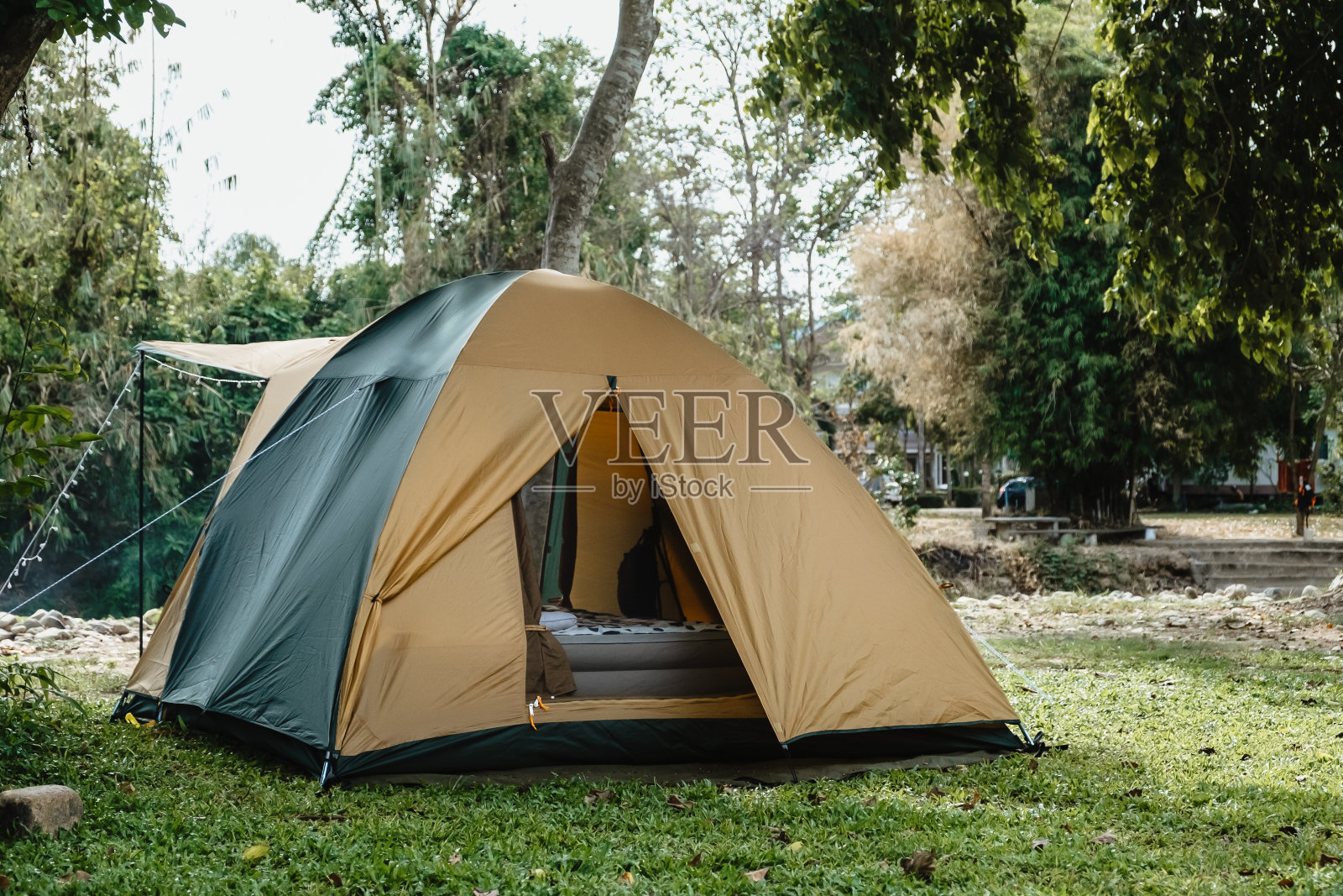 野营帐篷照片摄影图片