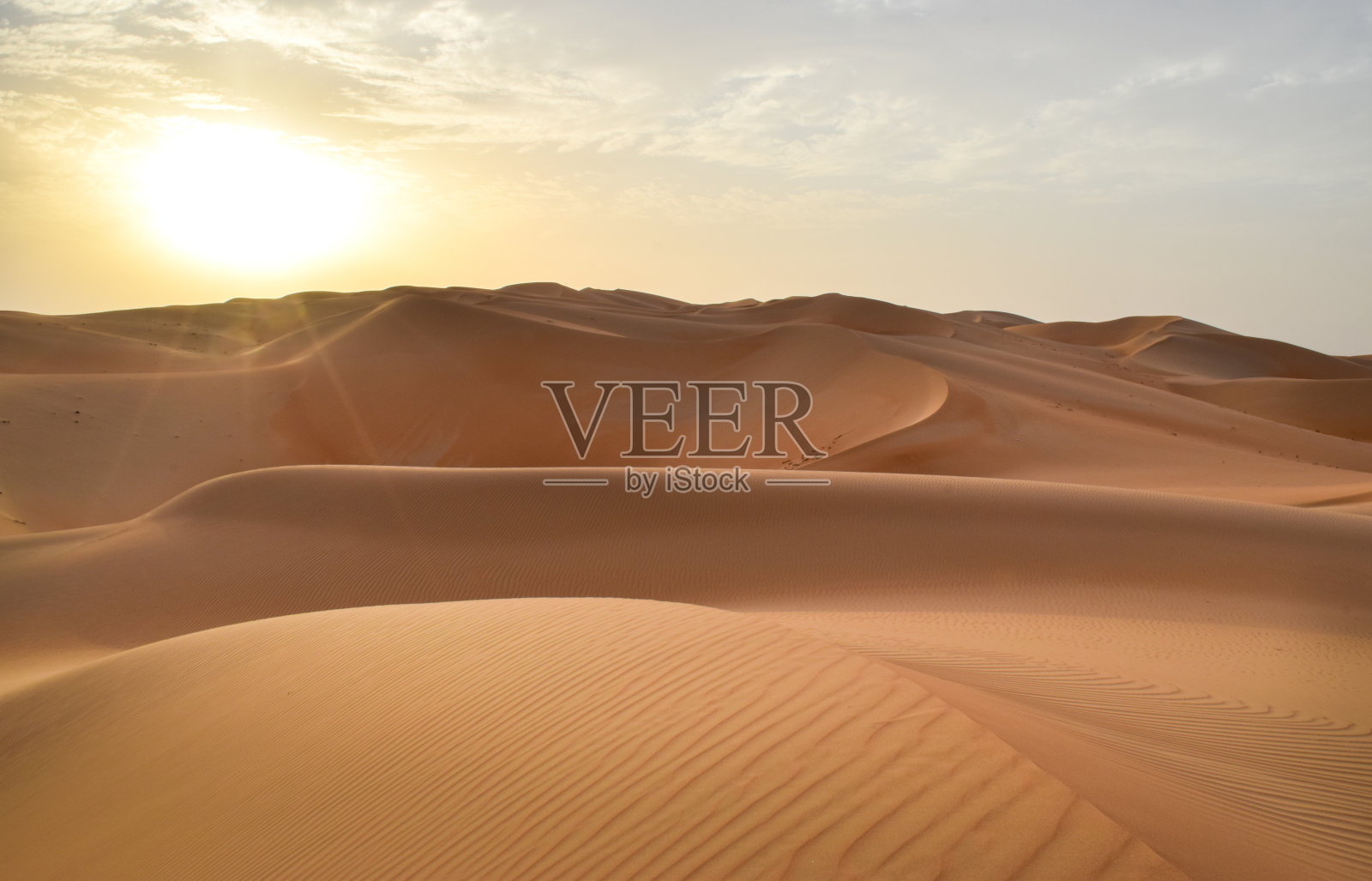 中东沙漠日落照片摄影图片