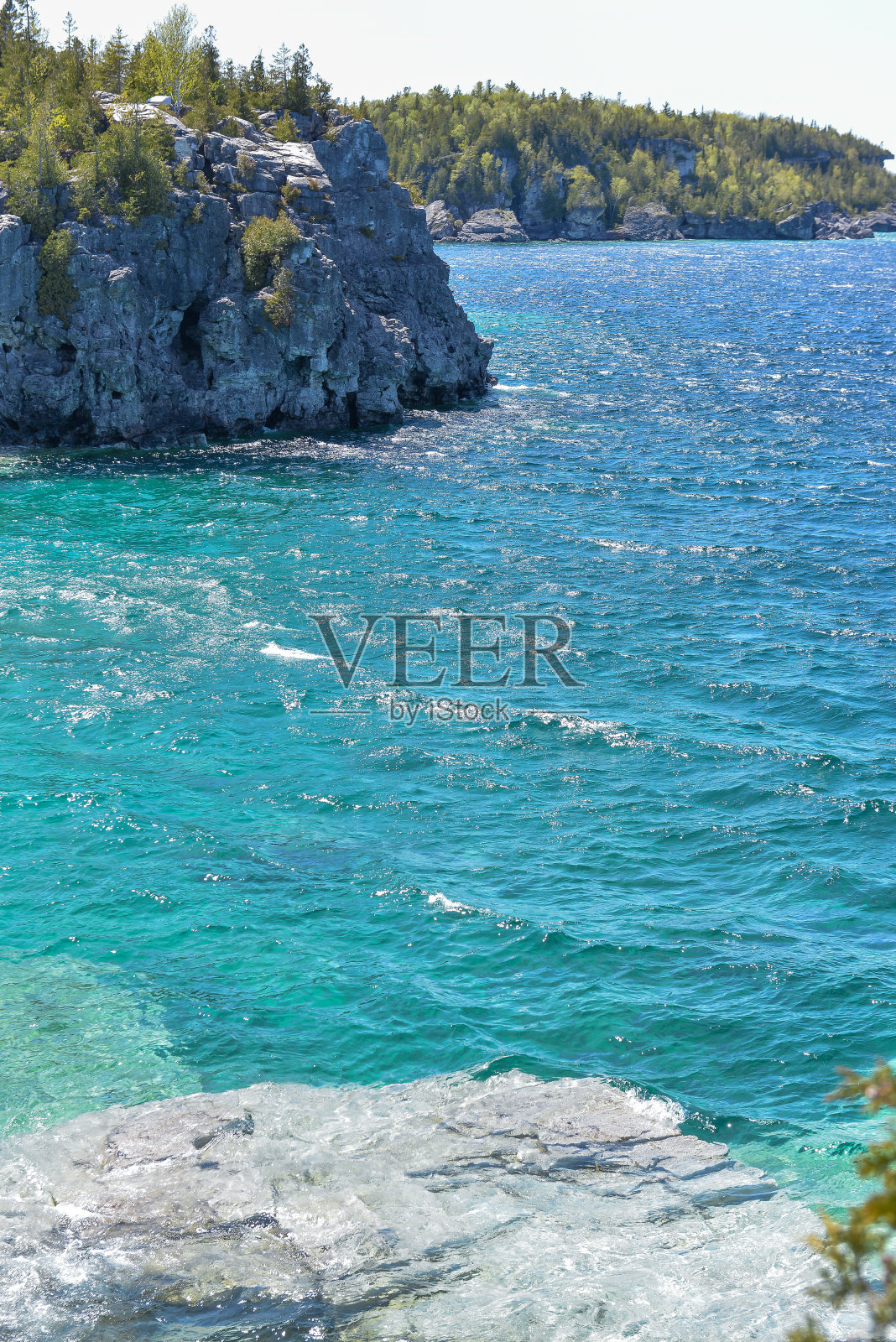 风景优美的乔治亚湾在布鲁斯半岛国家公园整洁的托博莫里村在加拿大安大略省照片摄影图片