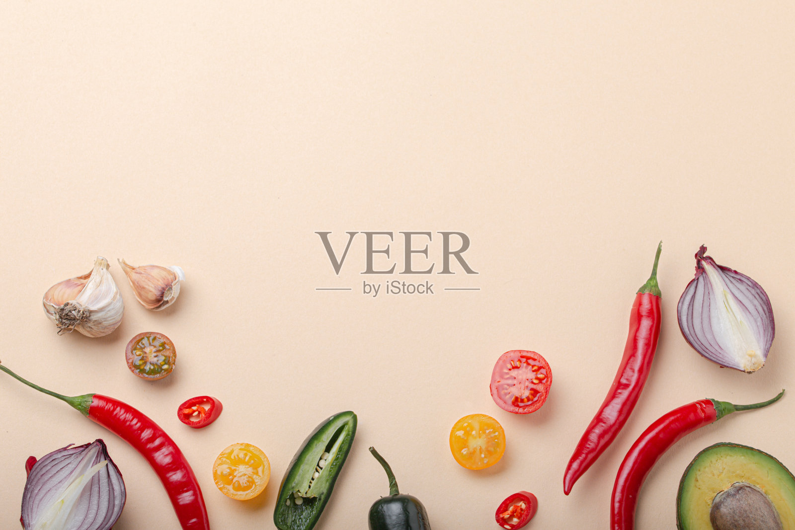 创意烹饪健康有机食品的概念背景，由五颜六色的水果和蔬菜制成照片摄影图片