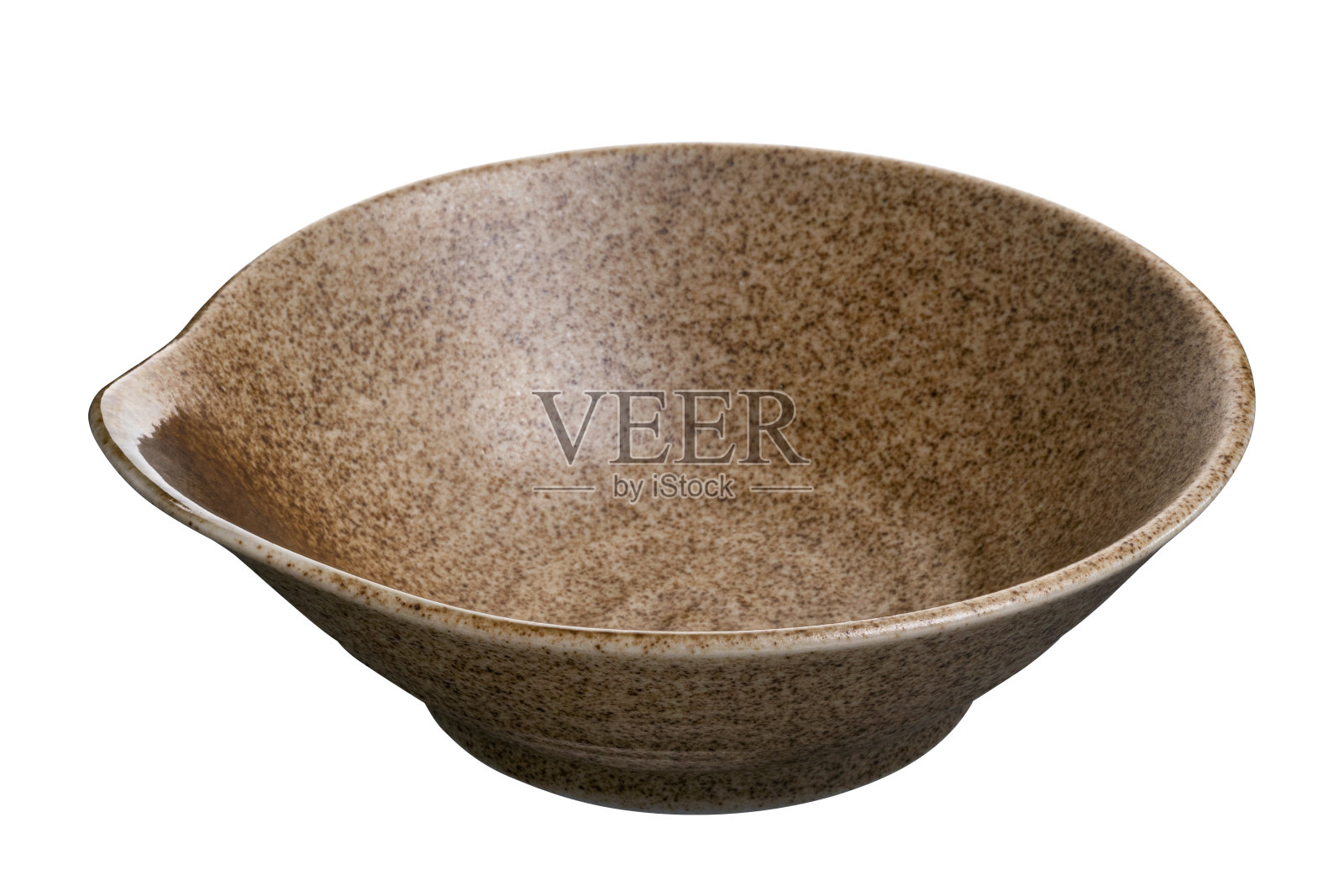 复古陶瓷碗，空棕色碗孤立在白色背景与剪辑路径，侧视图照片摄影图片