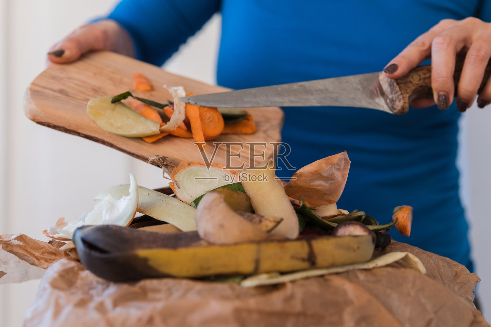 生活垃圾用于水果和蔬菜的堆肥照片摄影图片