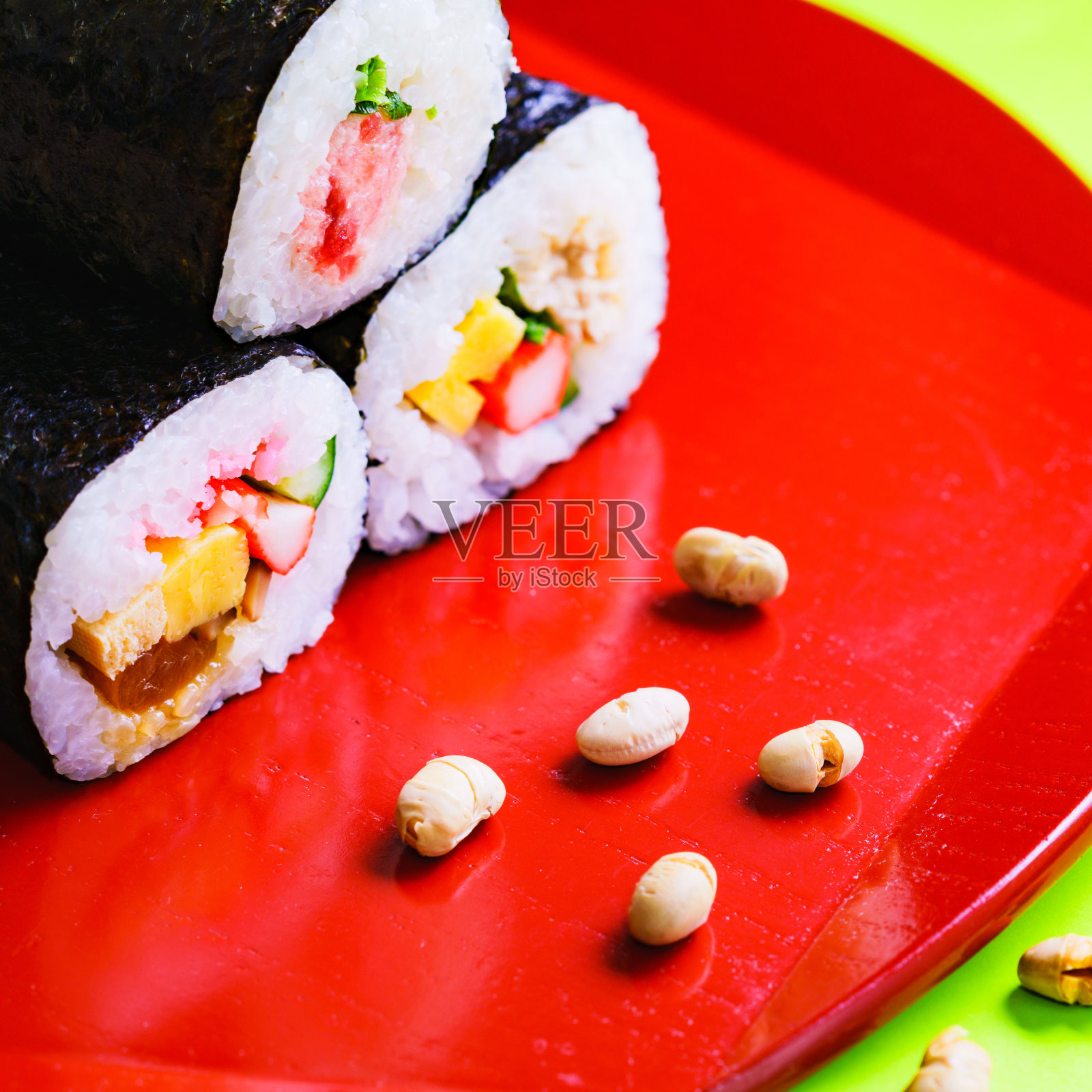 2月3日的日本寿司卷照片摄影图片