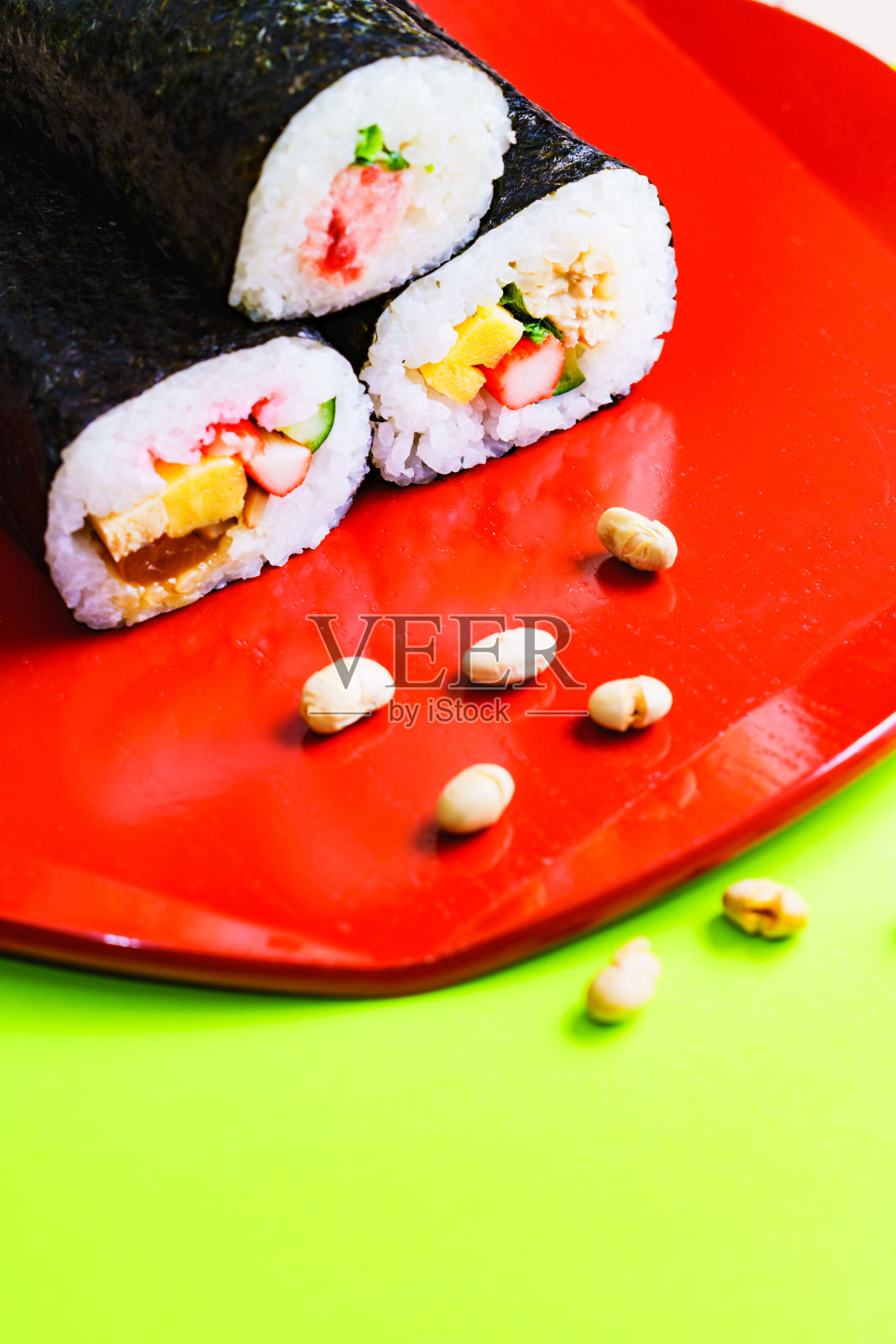 2月3日的日本寿司卷照片摄影图片