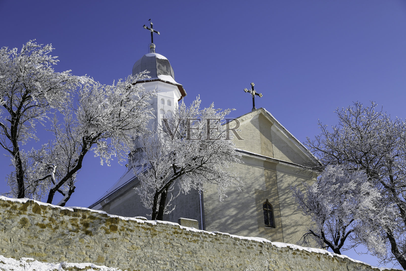 白色的教堂照片摄影图片