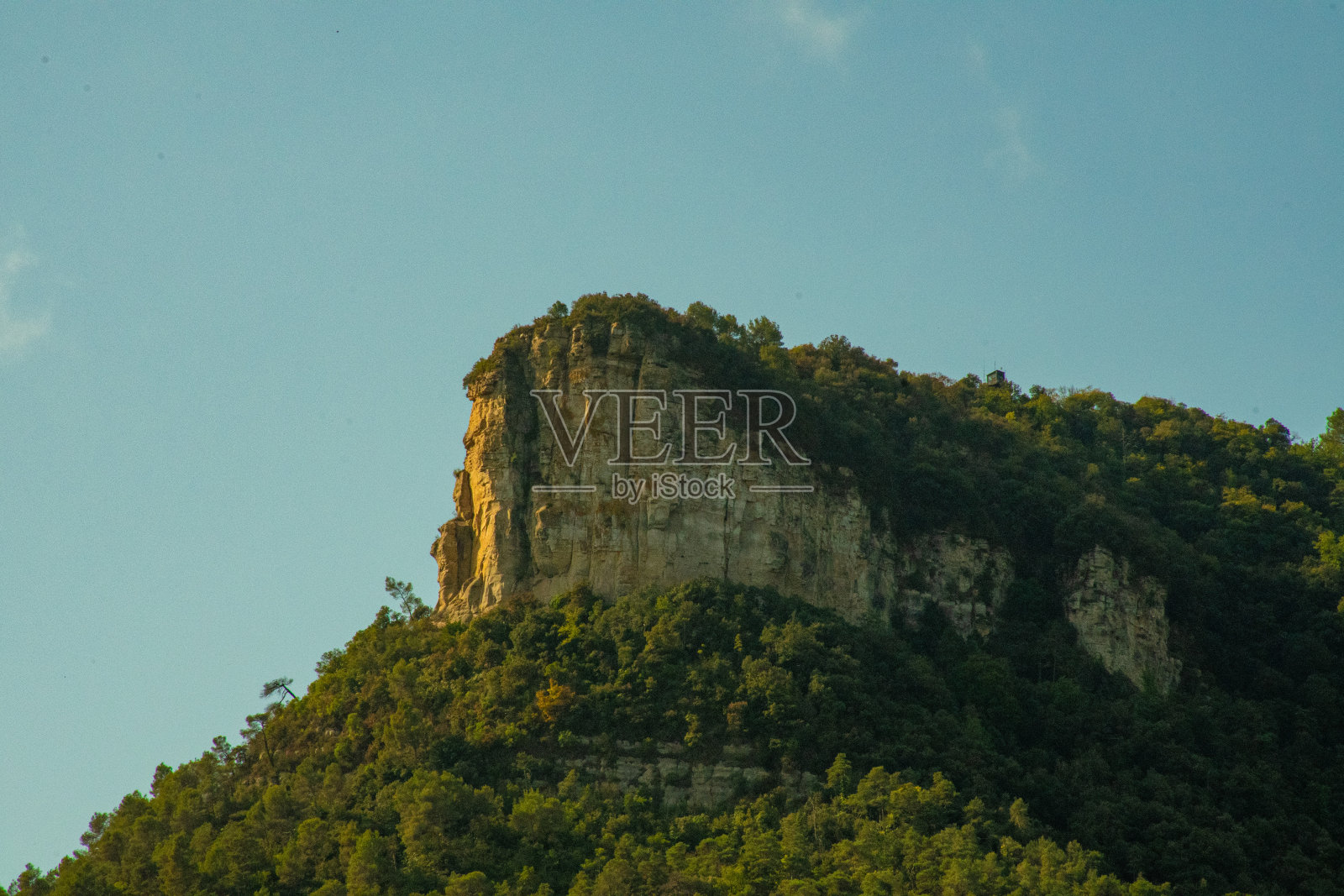 面向天空照片摄影图片