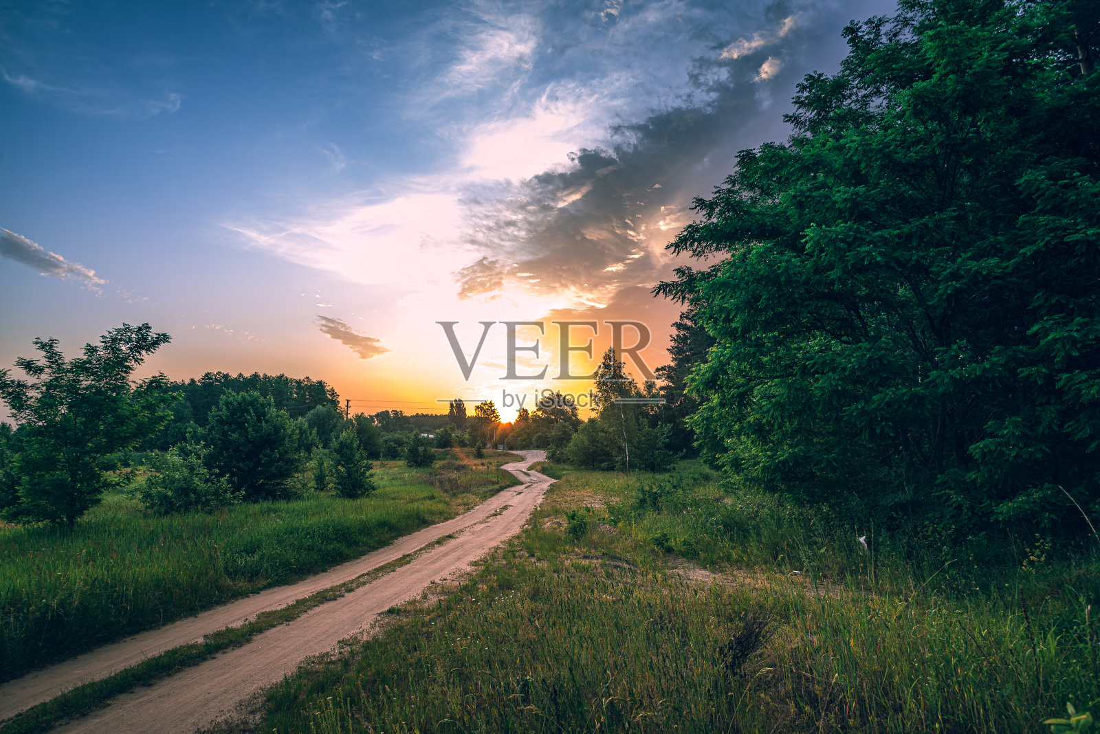 日出河照片摄影图片