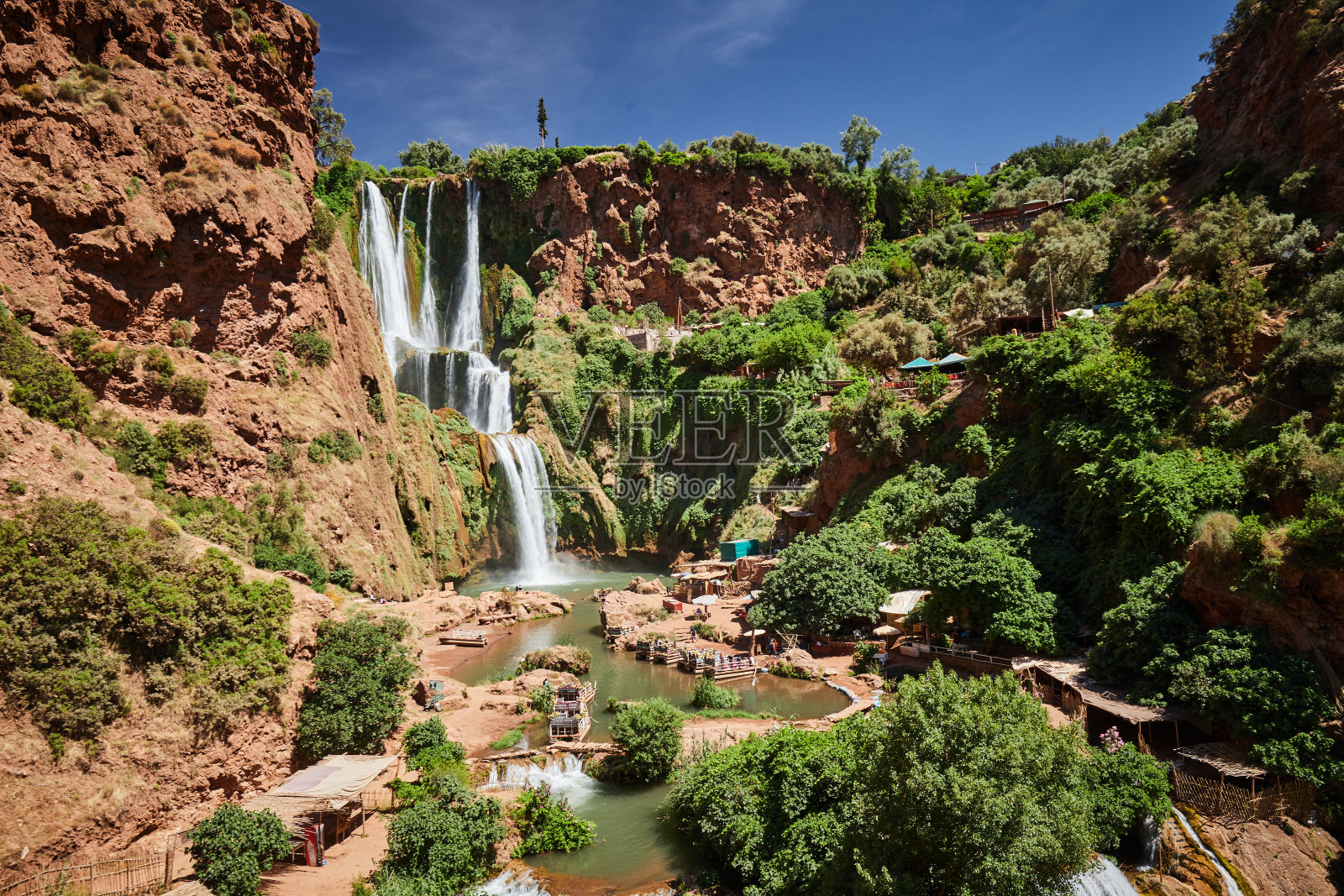 摩洛哥乌佐德瀑布照片摄影图片
