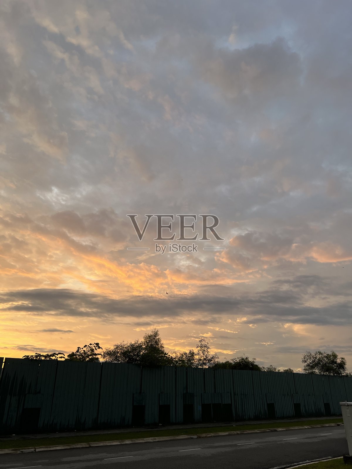 早晨的天空照片摄影图片