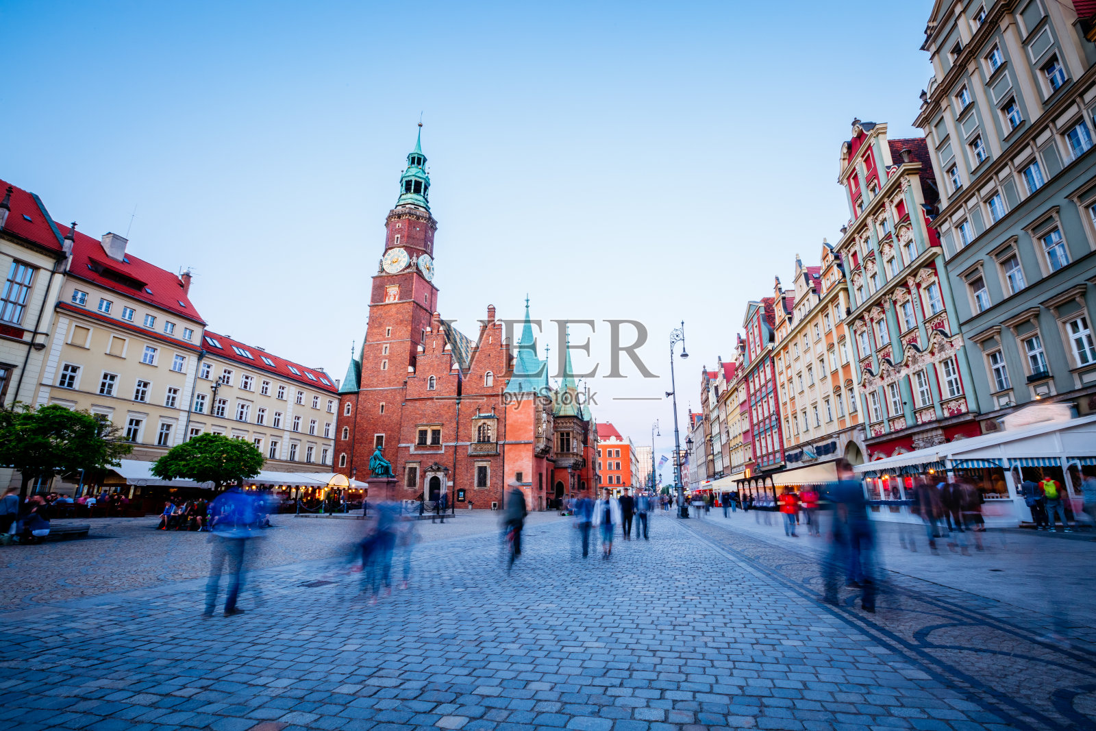 地点:波兰弗罗茨瓦夫市场广场。照片摄影图片