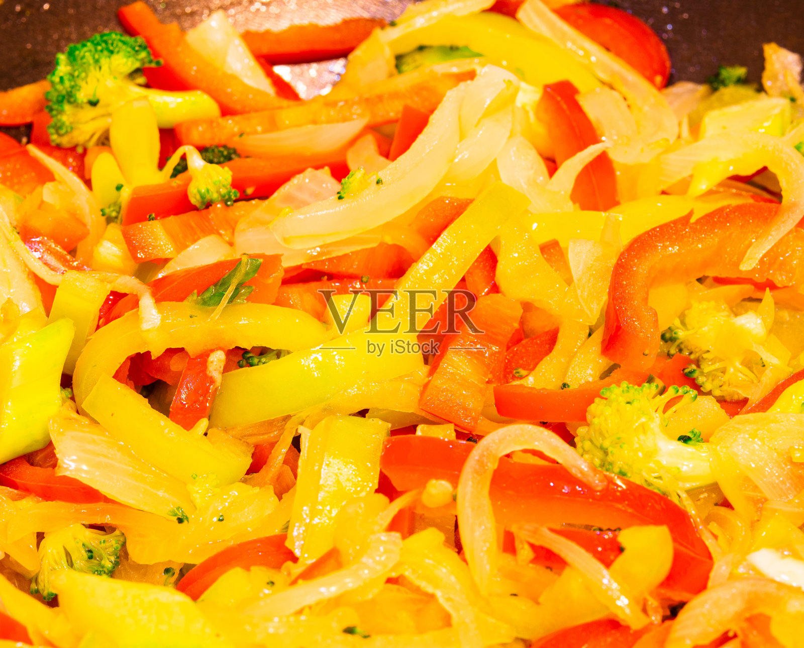 蔬菜正在烹饪的特写镜头照片摄影图片