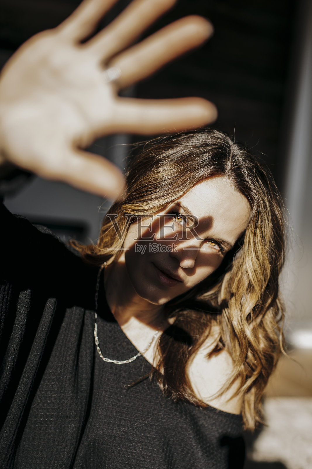 独特的女性肖像照片摄影图片