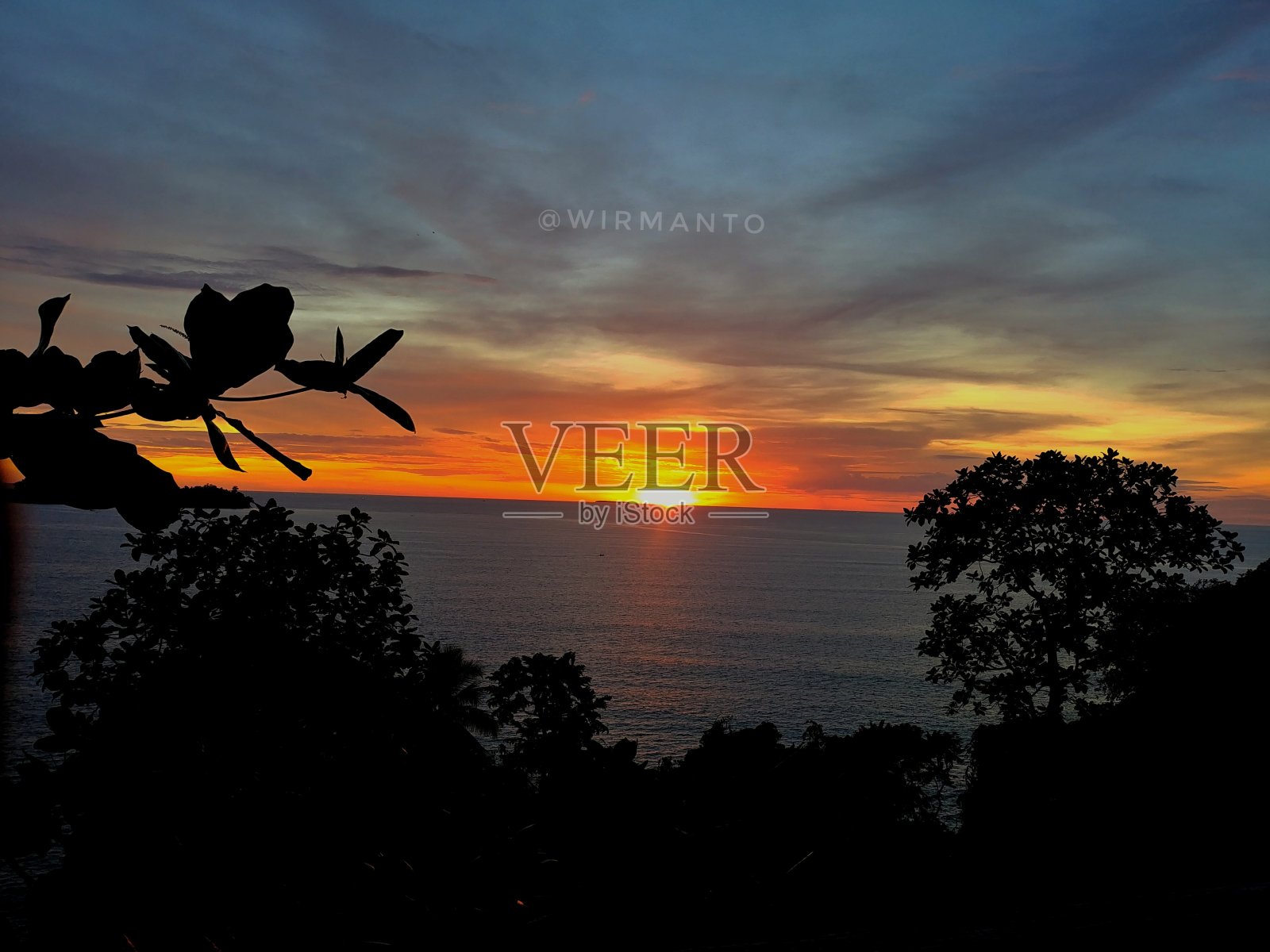 巴东市的日落照片摄影图片