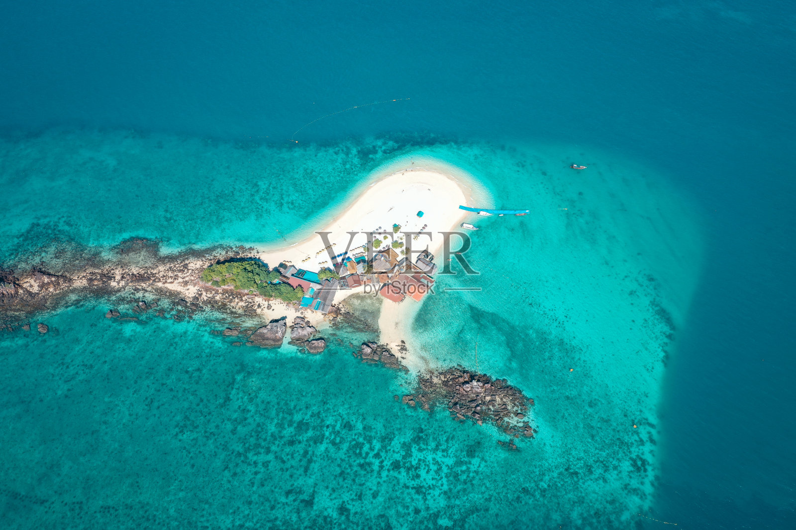 泰国普吉岛的猫岛Koh Khai Nai照片摄影图片