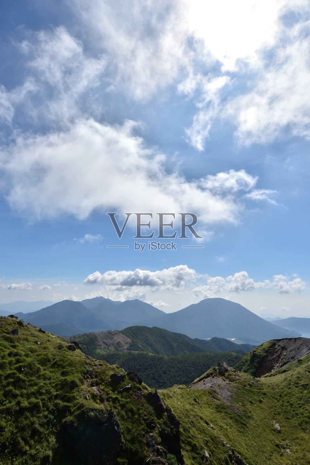 从丸沼到日本枥木县白连山照片摄影图片