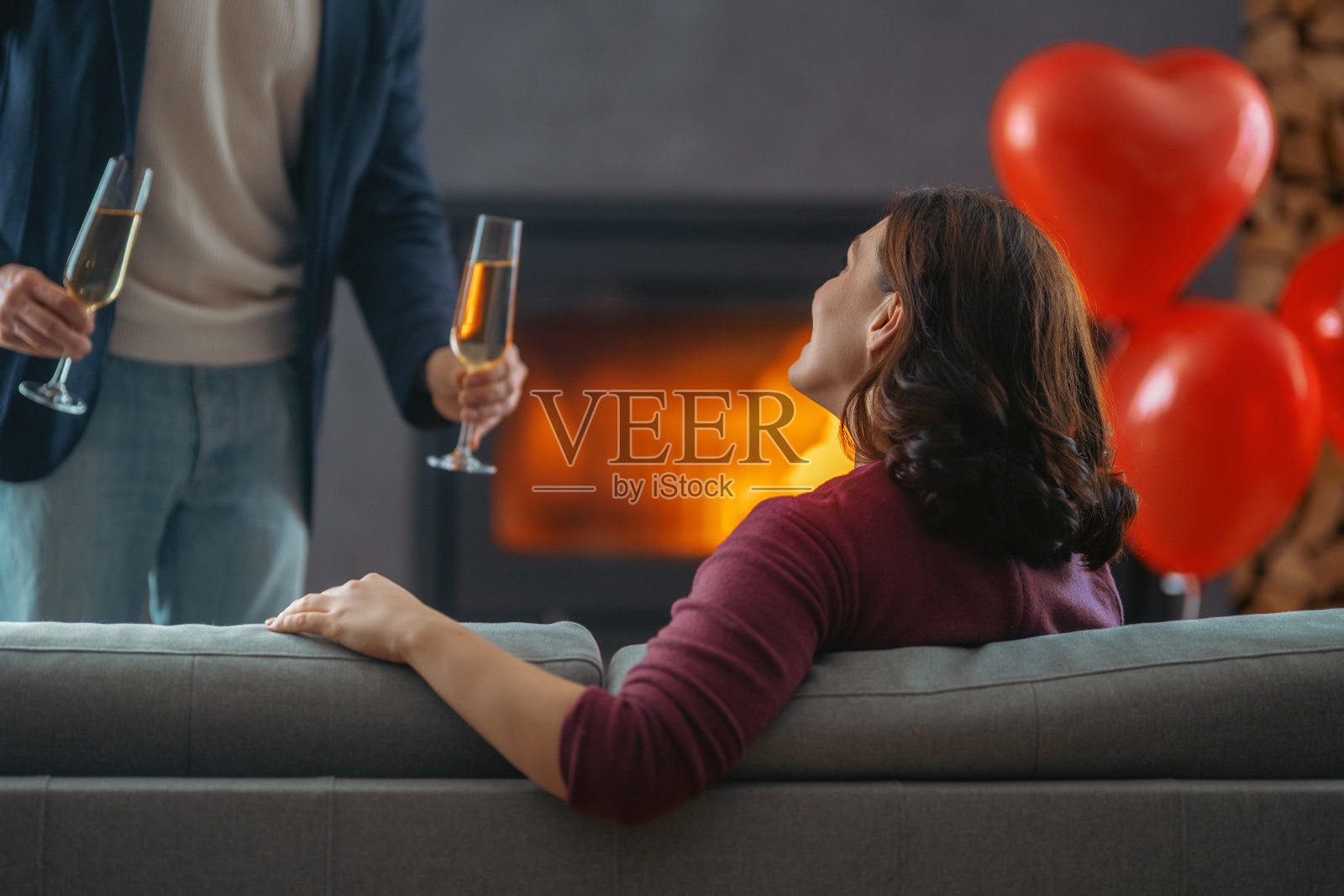 情人节的情侣照片摄影图片