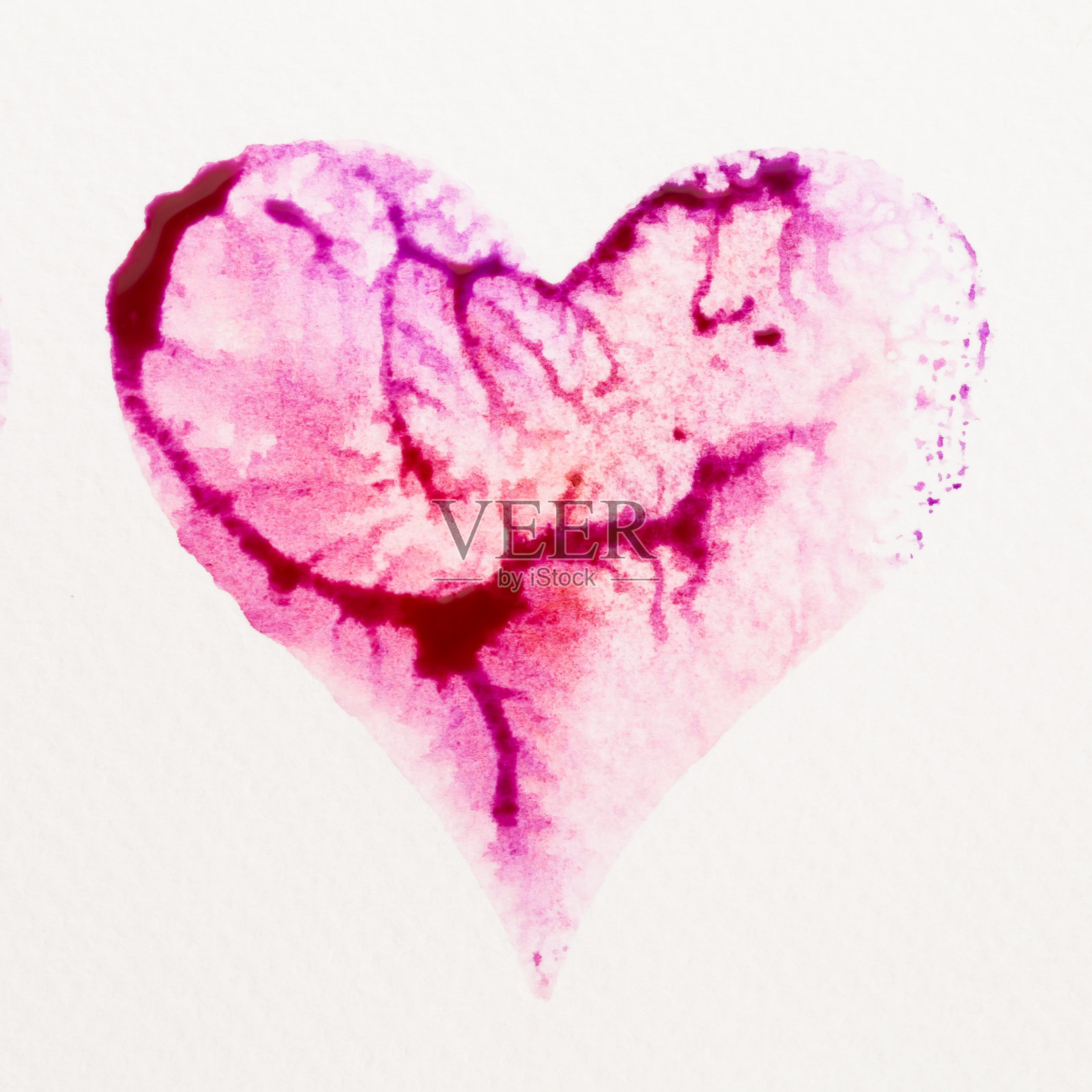 水彩画上粉红色的心，在白色的水彩纸上。照片摄影图片